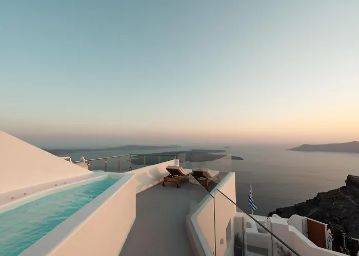 Orana - Luxury 3 Bedroom - Heated Plunge Pool And Indoor Hot Tub