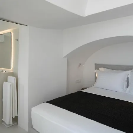 Orana Villa *